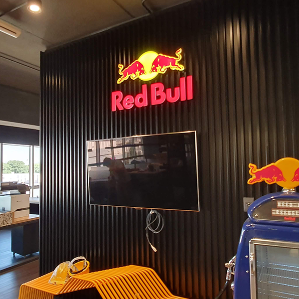 Las oficinas comerciales de Red Bull, Eco de los Andes, Pepsico y Quilmes centralizadas en un solo edificio.